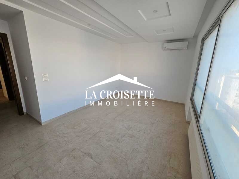 Appartement S+4 à Ain Zaghouan El Wahat